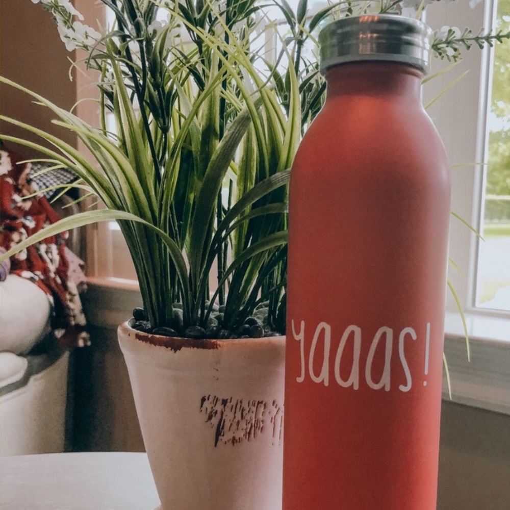 STAINLESS STEEL WATER BOTTLE 20oz